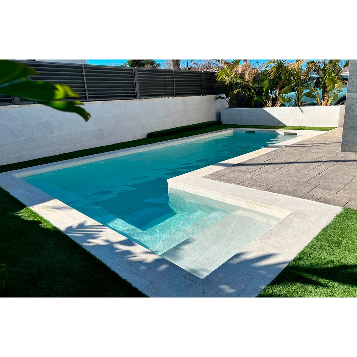 Fotografía de ambiente de la Bordes de piscina Serena Bianco